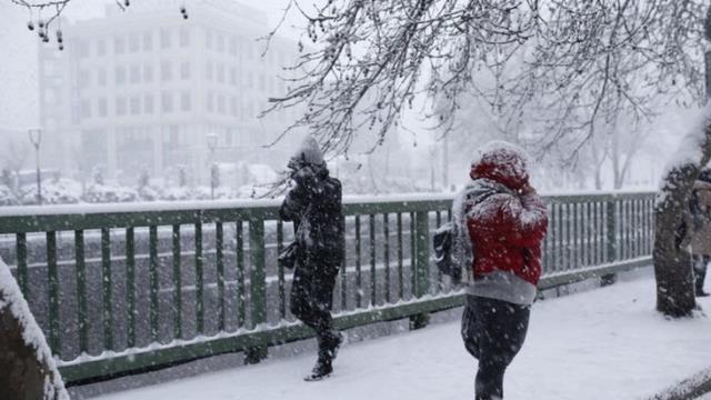 Meteoroloji 15 Aralık tarihli raporunu paylaştı! İstanbul ve birçok ilde sıcaklık 6 dereceye kadar düşecek, kar geliyor