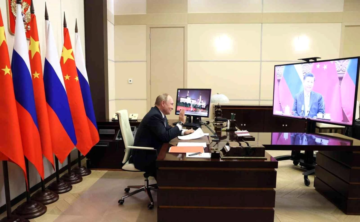 Rusya Devlet Başkanı Putin ve Çin Devlet Başkanı Jimping Şubat\'ta bir araya gelecek