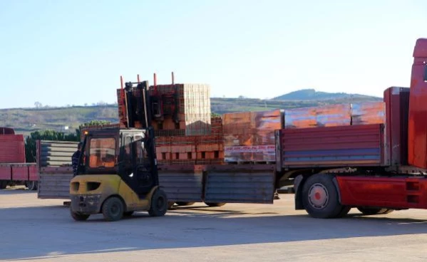 Tekirdağ'dan Bulgaristan'a 1 milyon euro'luk tuğla ihracatı