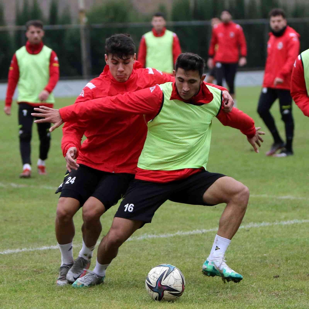 Turgutluspor\'a altyapıdan oyuncu takviyesi