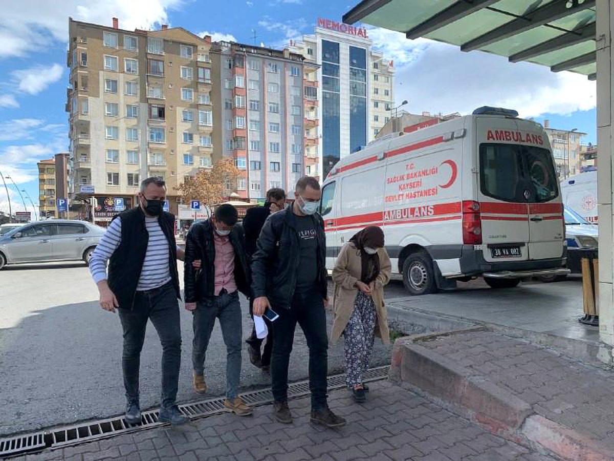 Uyuşturucu taciri anne, baba ve oğul adliyeye sevk edildi