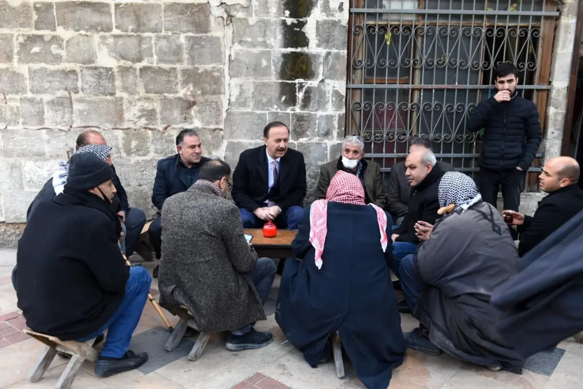 Vali Erin, Mesaiye Esnaf ve Vatandaşları Ziyaretle Başladı