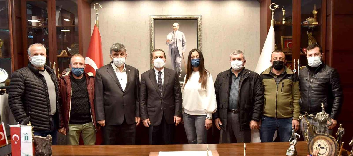 Yeşil Sakarya Üreticiler Birliği\'nden Başkan Ataç\'a ziyaret