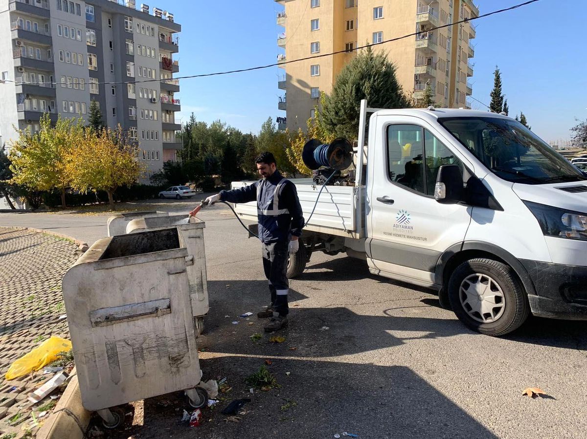 Adıyaman\'da ilaçlama çalışmaları devam ediyor