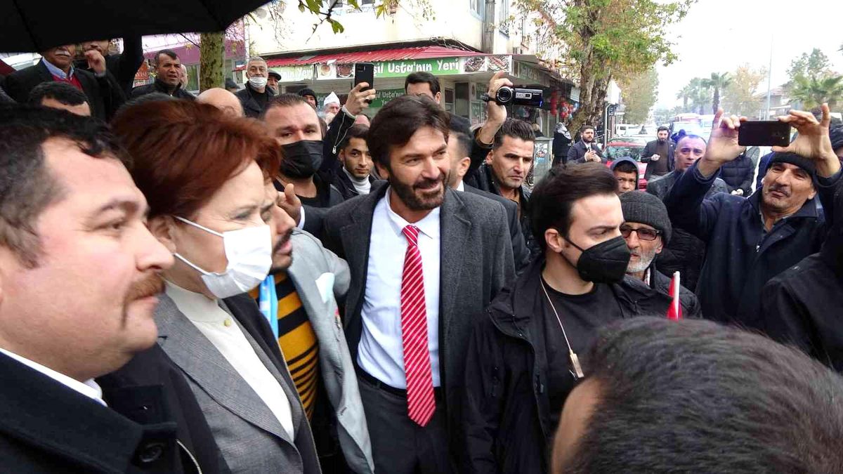 Akşener\'in Türkoğlu hatırası