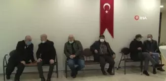 Bayrampaşa'da gazilere gazi kıyafeti hediye edildi