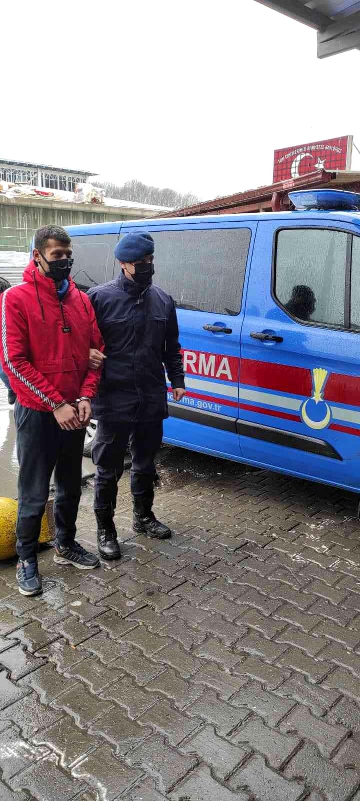 Borç kavgasında kan aktı: 2 yaralı