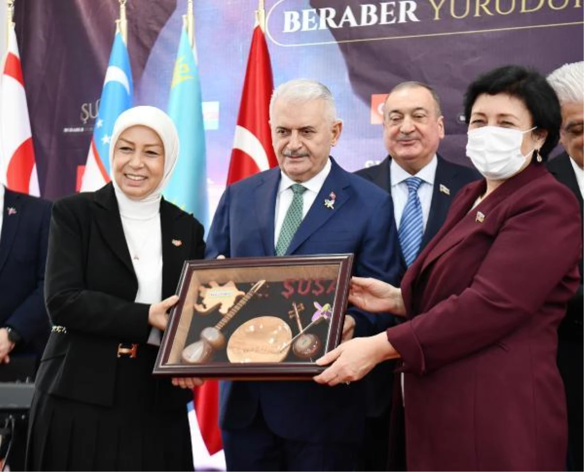 Erdoğan ve Aliyev\'in dostluğunu anlatan kitap tanıtıldı