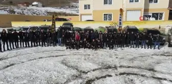 Gümüşhane'de off-road tutkunlarının karla mücadelesi