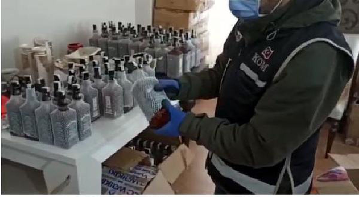 Kayseri\'de, evde sahte içki üreten 1 kişiye gözaltı (2)