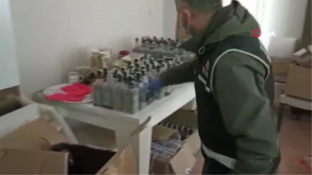 Kayseri\'de sahte alkol üretenlere 1 günde iki operasyon: 400 şişe sahte alkol ele geçirildi