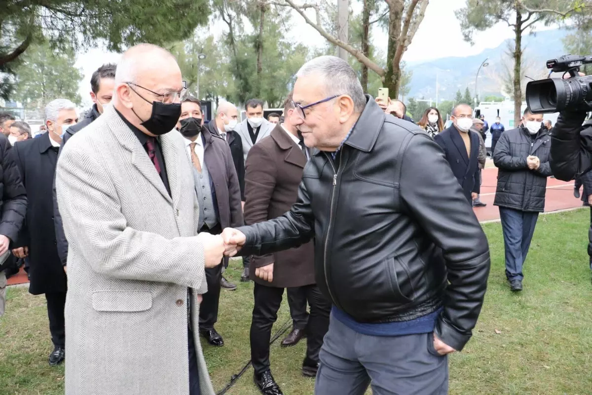 Manisa Şehitlerini unutmadı, unutturmayacak