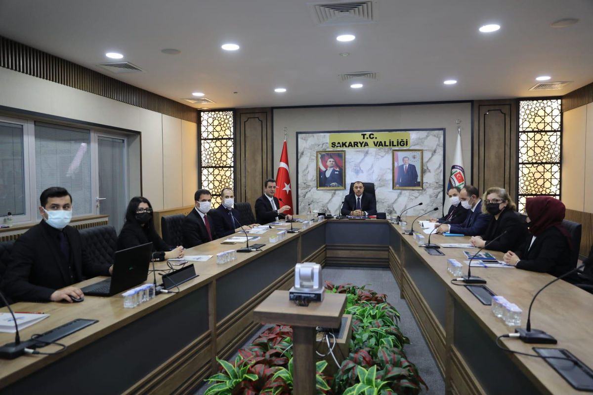 Sakarya\'da hayata geçirilecek eğitim projeleri masaya yatırıldı