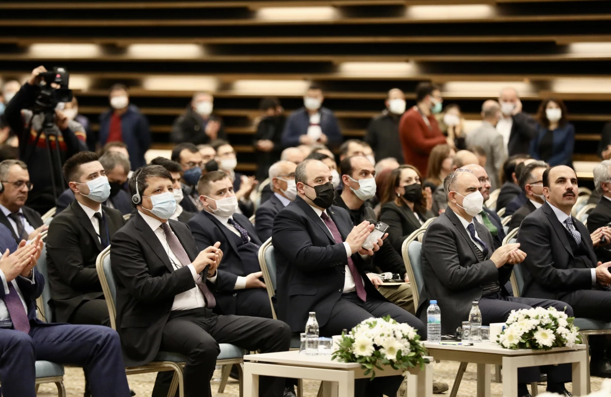 Sanayi ve Teknoloji Bakanı Varank, Türkiye-Tacikistan İş Forumu\'nda konuştu Açıklaması
