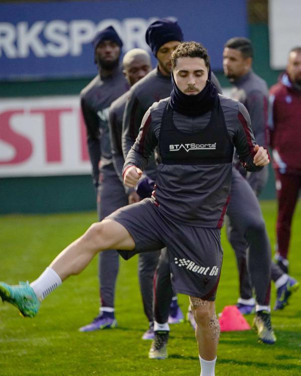 Trabzonspor\'da Abdülkadir Ömür takımla çalıştı