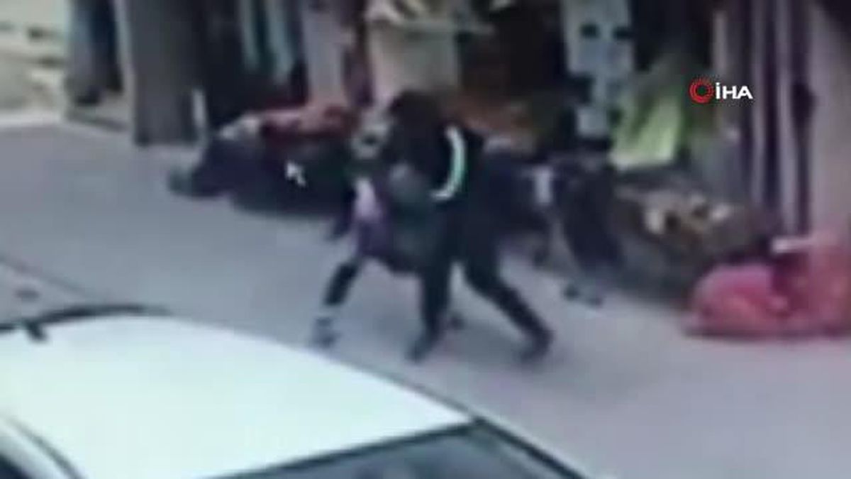 Boşanmak isteyen eşini defalarca bıçaklayan sanığa hapis cezası