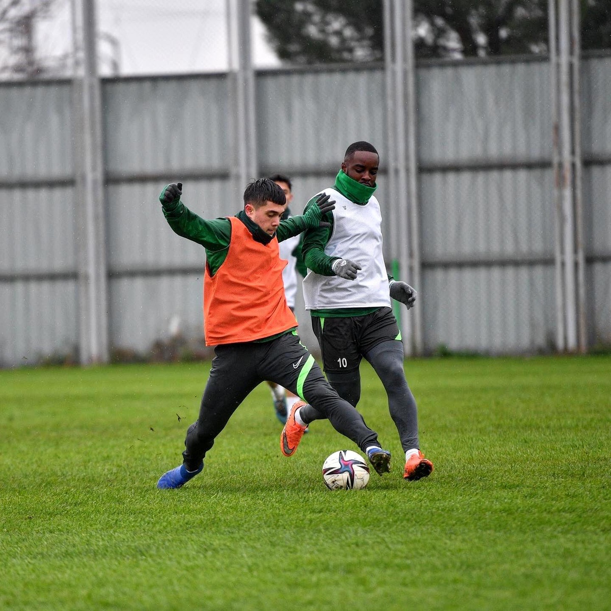 Son dakika haberleri... Bursaspor\'da Royal Hastanesi Bandırmaspor maçı hazırlıkları başladı