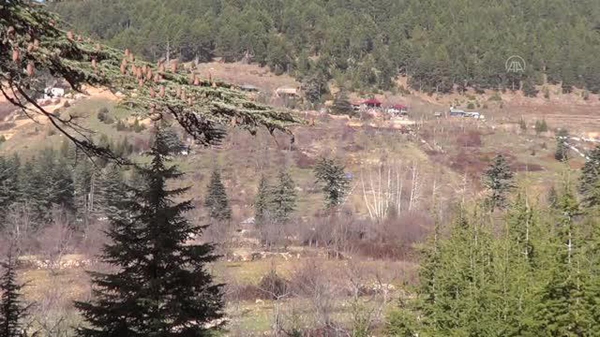 GAZİANTEP - Huzurlu Yaylasına mevsimin ilk karı yağdı