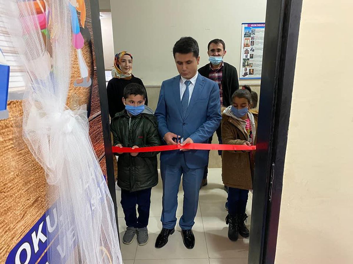 Güroymak'ta 'Kütüphanesiz okul kalmayacak' projesi