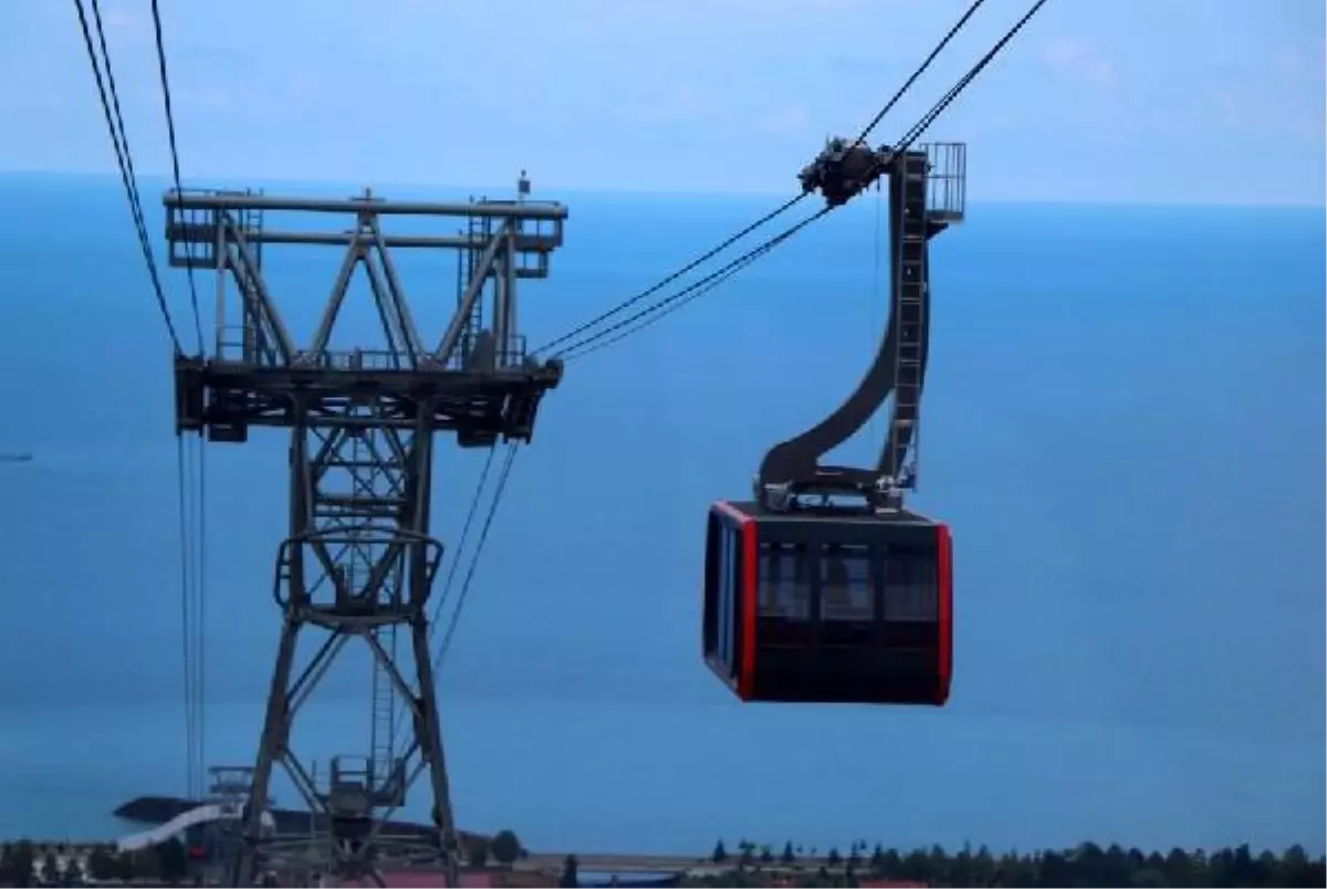 Karadeniz\'in en uzun teleferiği çürüyor!100 milyon TL\'ye yapıldı, ilk yıl 60 bin kişiyi ağırladı!