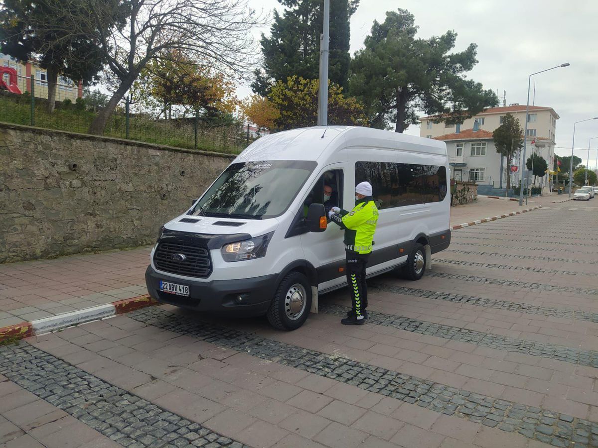 Keşan\'da okul çevresi ve servis araçlarına yönelik denetim yapıldı