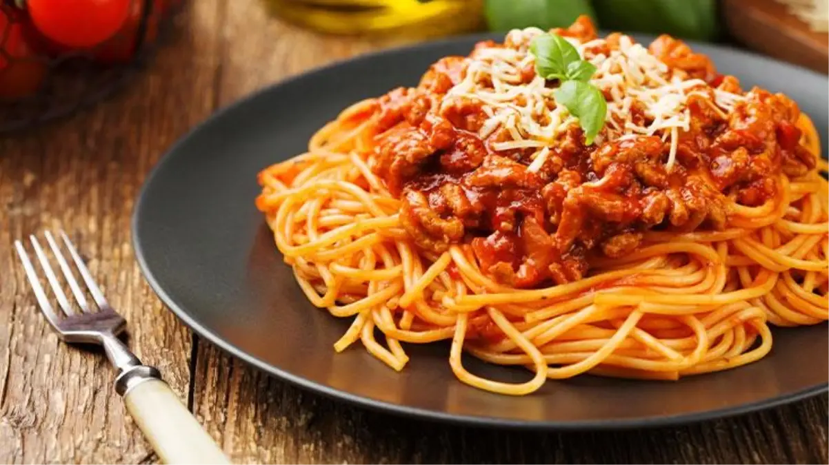 Makarna haşlarken suyla ilgili yapılan en büyük hata! Sakın bu şekilde pişirmeyin