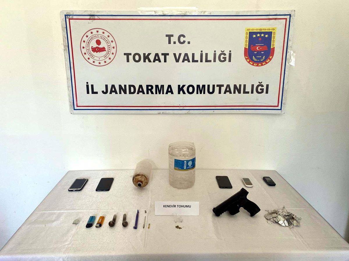 Son dakika haber... Tokat merkezli uyuşturucu operasyonunda 8 şüpheli yakalandı