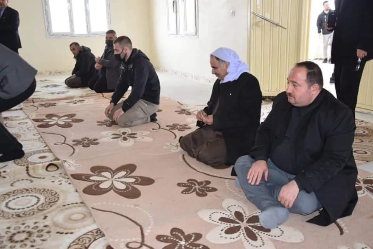 Viranşehir\'de hayırseverlerce yaptırılan cami ve taziye evi ibadete açıldı