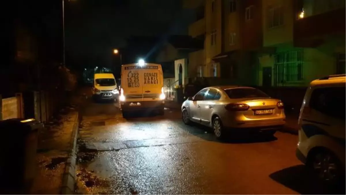 Korkunç olay! Genç kadın, evinde boğazı kesilmiş halde bulundu