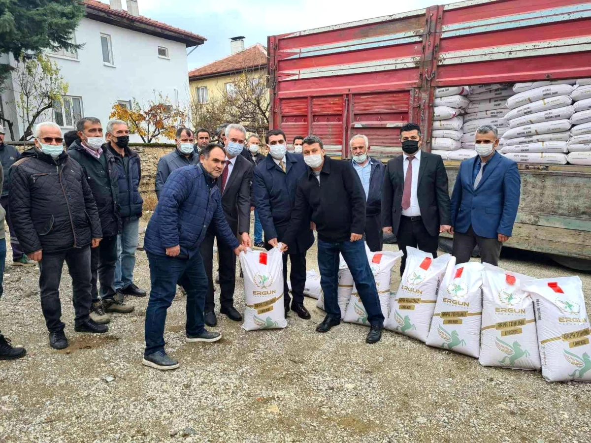 Yüzde 50 hibeli hububat tohumu dağıtıldı