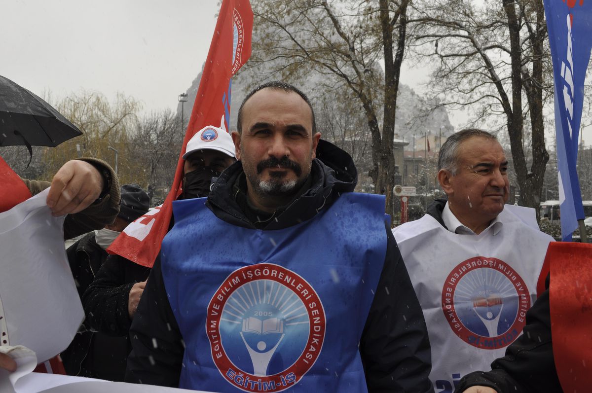 Afyonkarahisar\'da Eğitim-İş Sendikası\'ndan promosyon açıklamasında bulundu