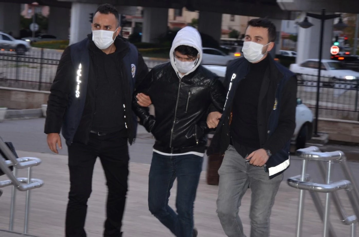 Antalya\'da bıçaklı kavganın şüphelileri tutuklandı