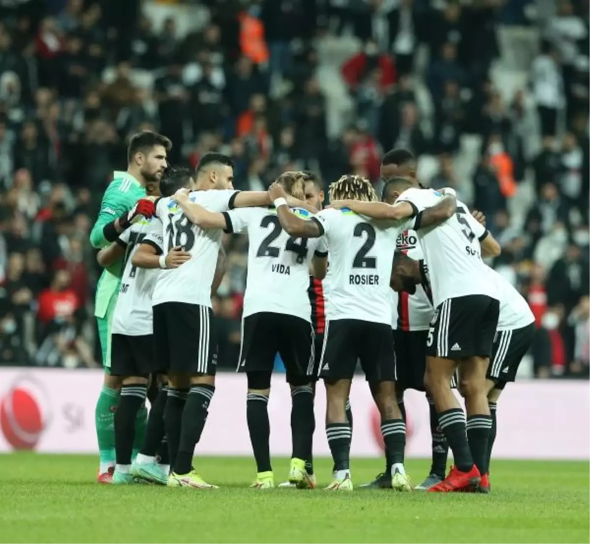 Beşiktaş, Kadıköy\'de kazanmak için sahaya çıkacak