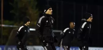 Beşiktaş'ın Fenerbahçe maçı kamp kadrosu açıklandı