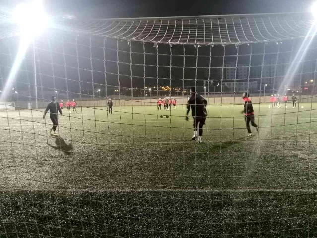 Diyarbakır Adaletspor futbol takımının şampiyonluk mücadelesi