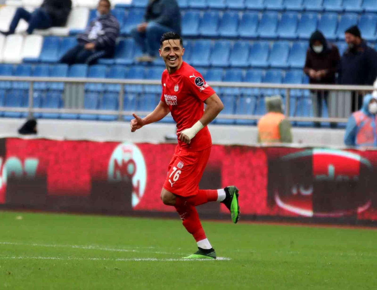 Fayçal Fajr, gol sayısını 2\'ye çıkarttı