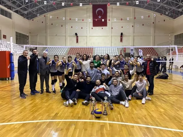 Voleybol takımlarının büyük başarısı