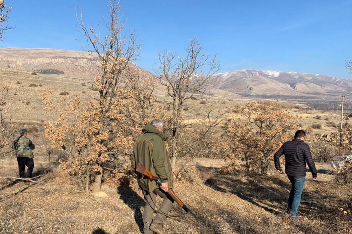 Elazığ\'da kaçak avcılık yaptıkları iddiasıyla 3 kişi yakalandı