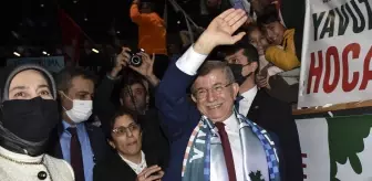 Gelecek Partisi Genel Başkanı Davutoğlu, partisinin 2. kuruluş yıl dönümü etkinliğinde konuştu