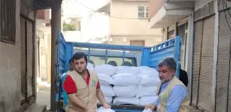 Help Yetim İnsani Yardım Organizasyonu'ndan Cizre'deki ailelere gıda yardımı