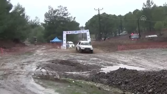 KAHRAMANMARAŞ - Akdeniz Off-Road Şampiyonası'nın final ayağı Kahramanmaraş'ta yapıldı