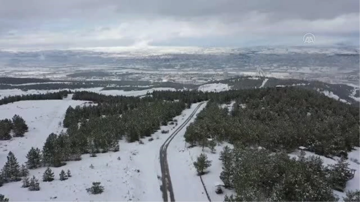 Kar yağışı nedeniyle 39 köy yolu ulaşıma kapandı