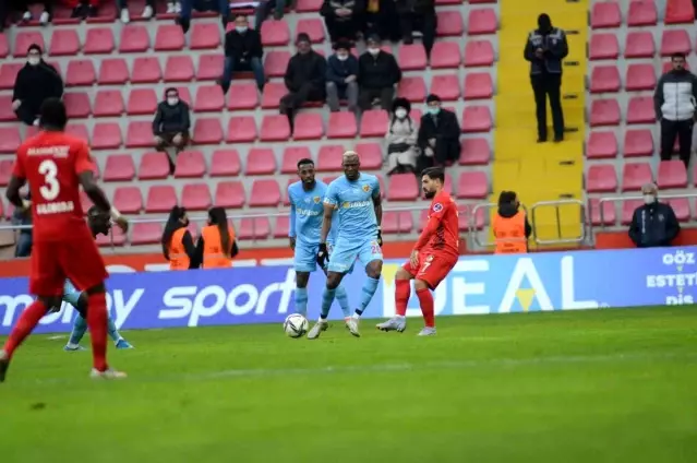 Spor Toto Süper Lig: Kayserispor: 0 Gaziantep FK: 0 (İlk yarı)