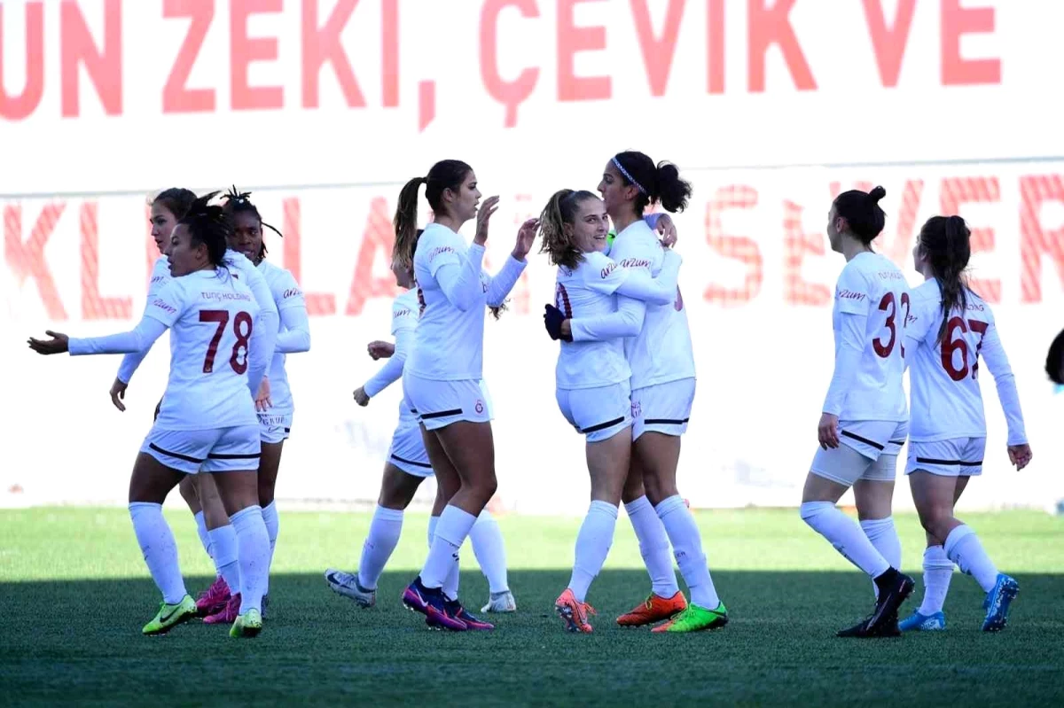 Turkcell Kadın Futbol Süper Ligi: Galatasaray: 3 Sivasspor: 0