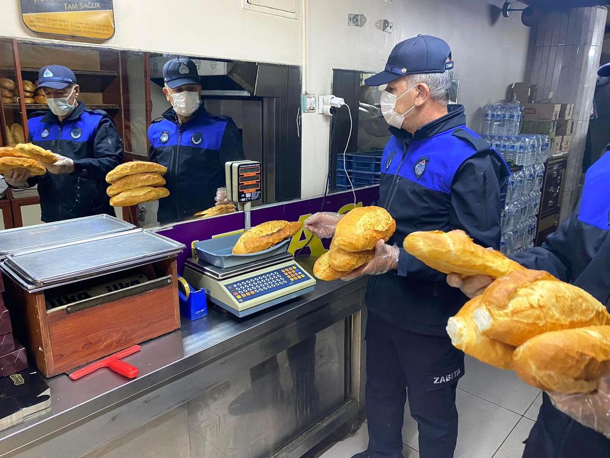 Zabıtadan fırınlara denetim