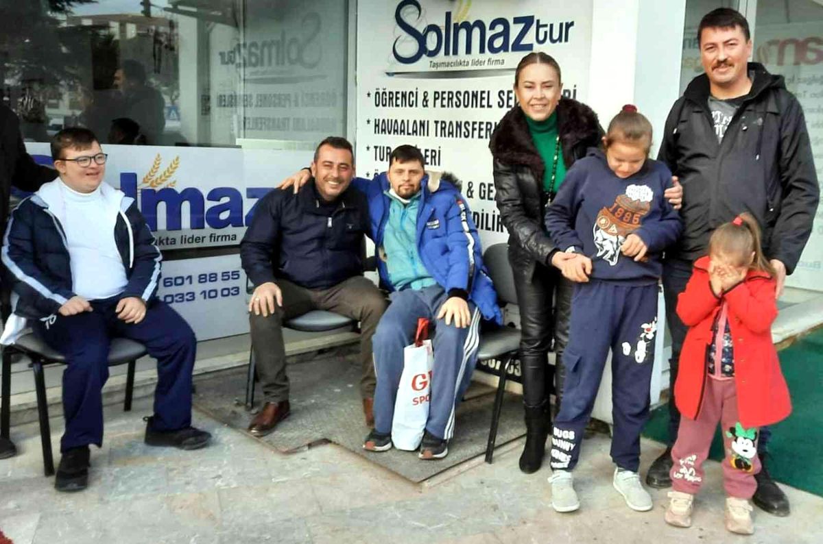 AK Parti Edremit İlçe Başkanı Ekrem Umutlu: "Her birey bir engelli adayıdır"