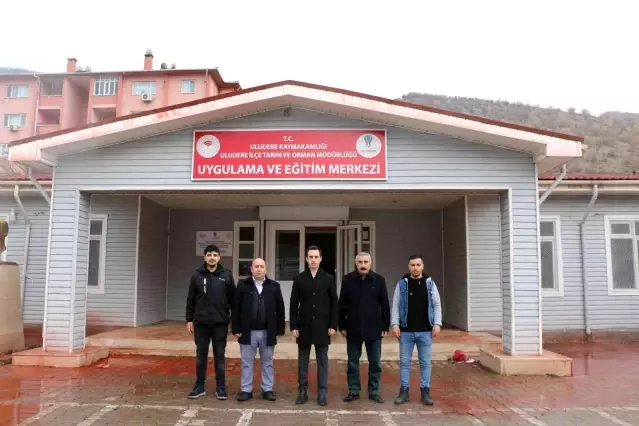 Atıl durumdaki prefabrik, çiftçiler için üretim merkezine çevrildi