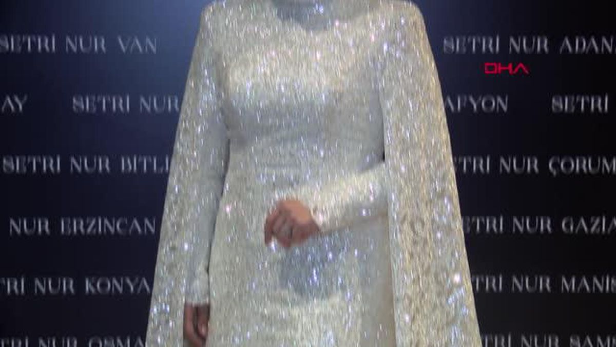 İSTANBUL-?SETR-İ NUR 2022? GELİNLİK DEFİLESİ GERÇEKLEŞTİ