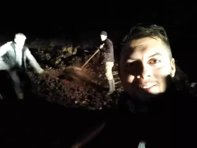 Kestane fiyatları yüzde yüz zamlanınca kestaneciler gece mesaisine başladı