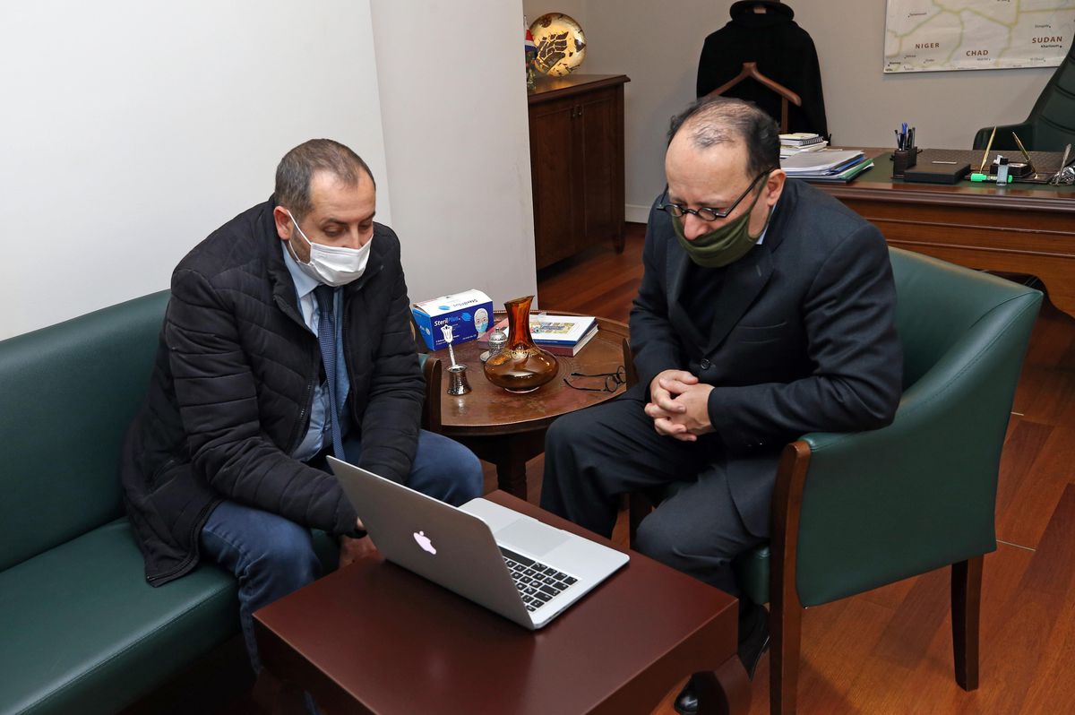 Kosta Rika\'nın Ankara Büyükelçisi Fallas\'ın tercihi "Yorgun kahramanlar" fotoğrafı oldu